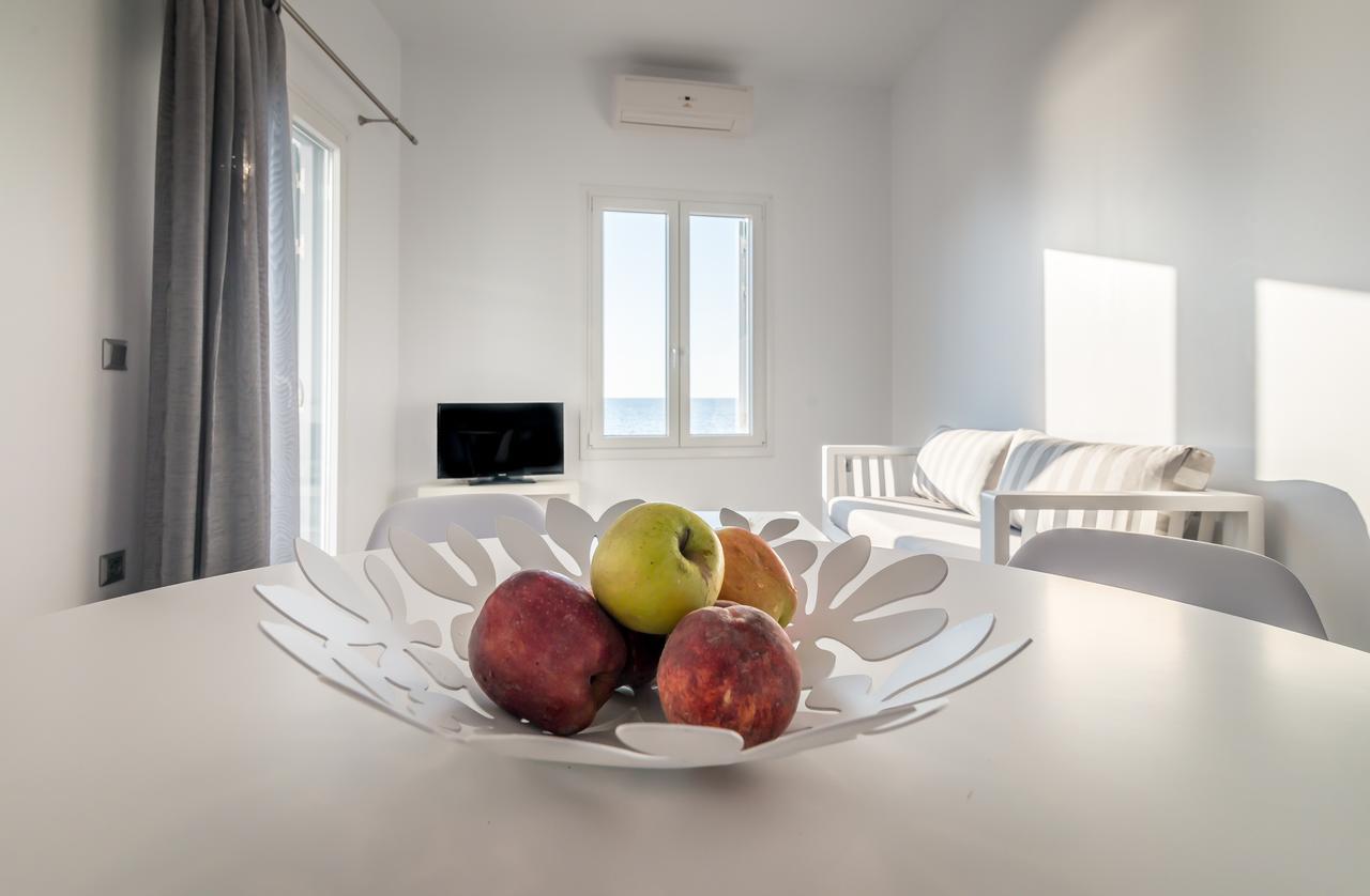 Milos Waves Luxury Apartments Pollonia Ngoại thất bức ảnh
